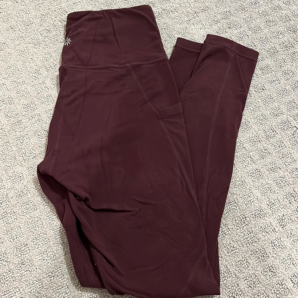Athleta - pocket leggings size small